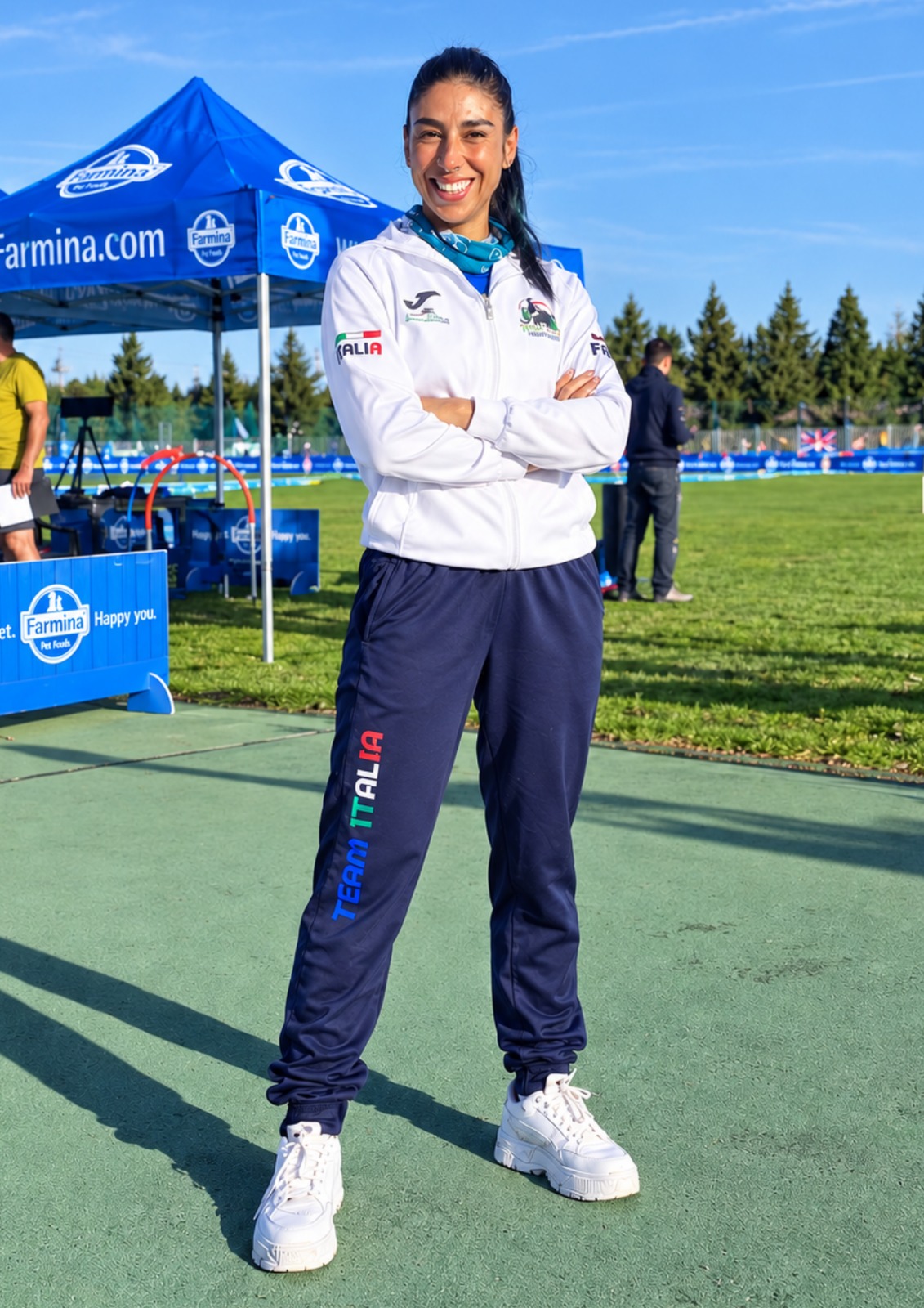 Sara Peri con la divisa della Nazionale Italiana in campo gara